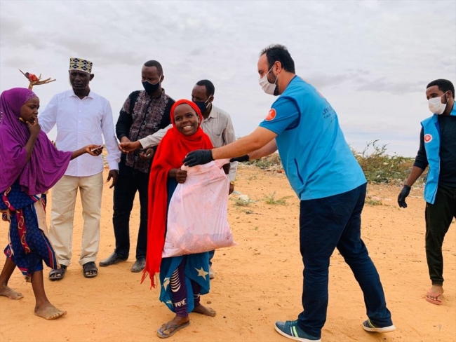 TDV, 557 bin 331 hisse kurbanı ihtiyaç sahiplerine ulaştırdı